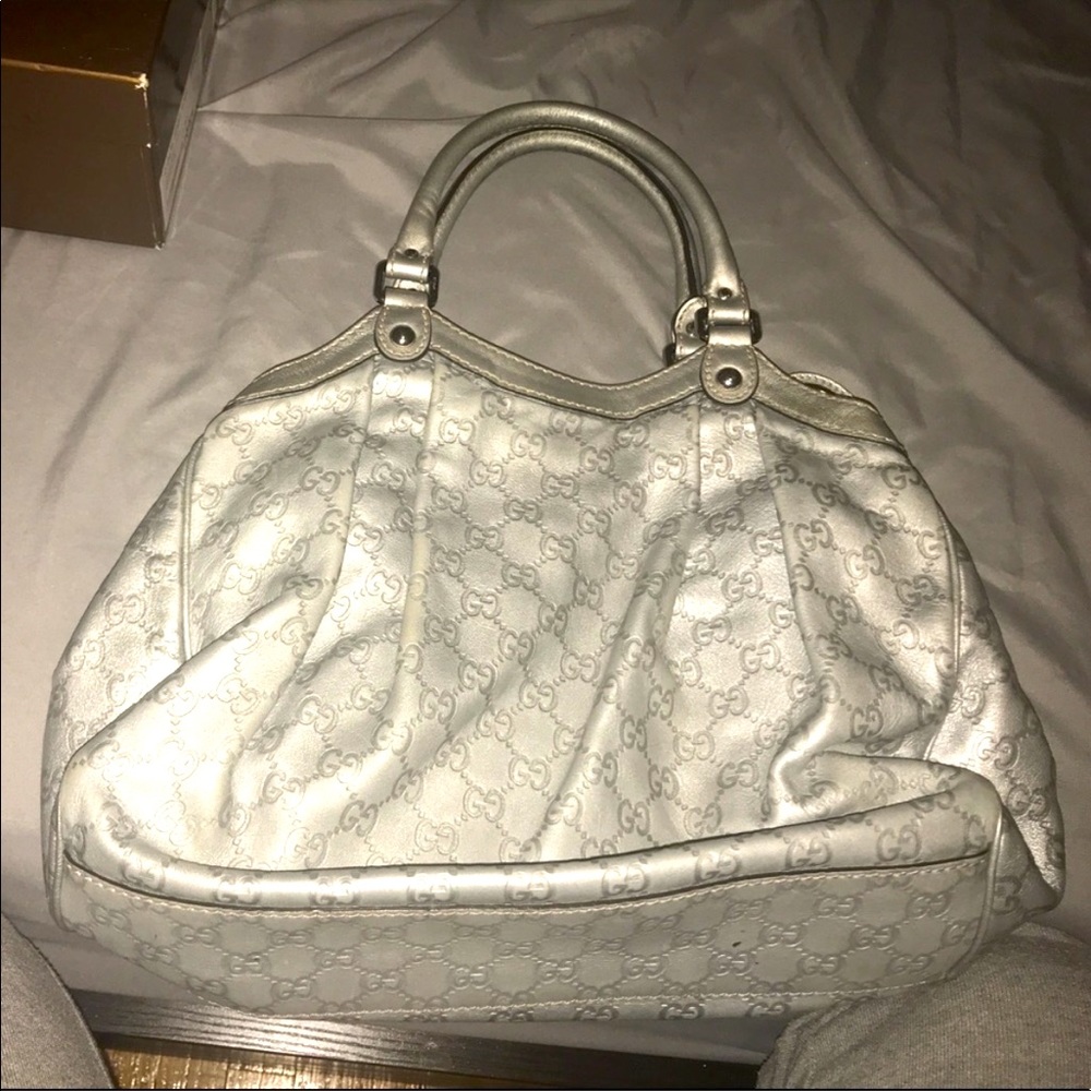 GUCCI Platinum Suki bag